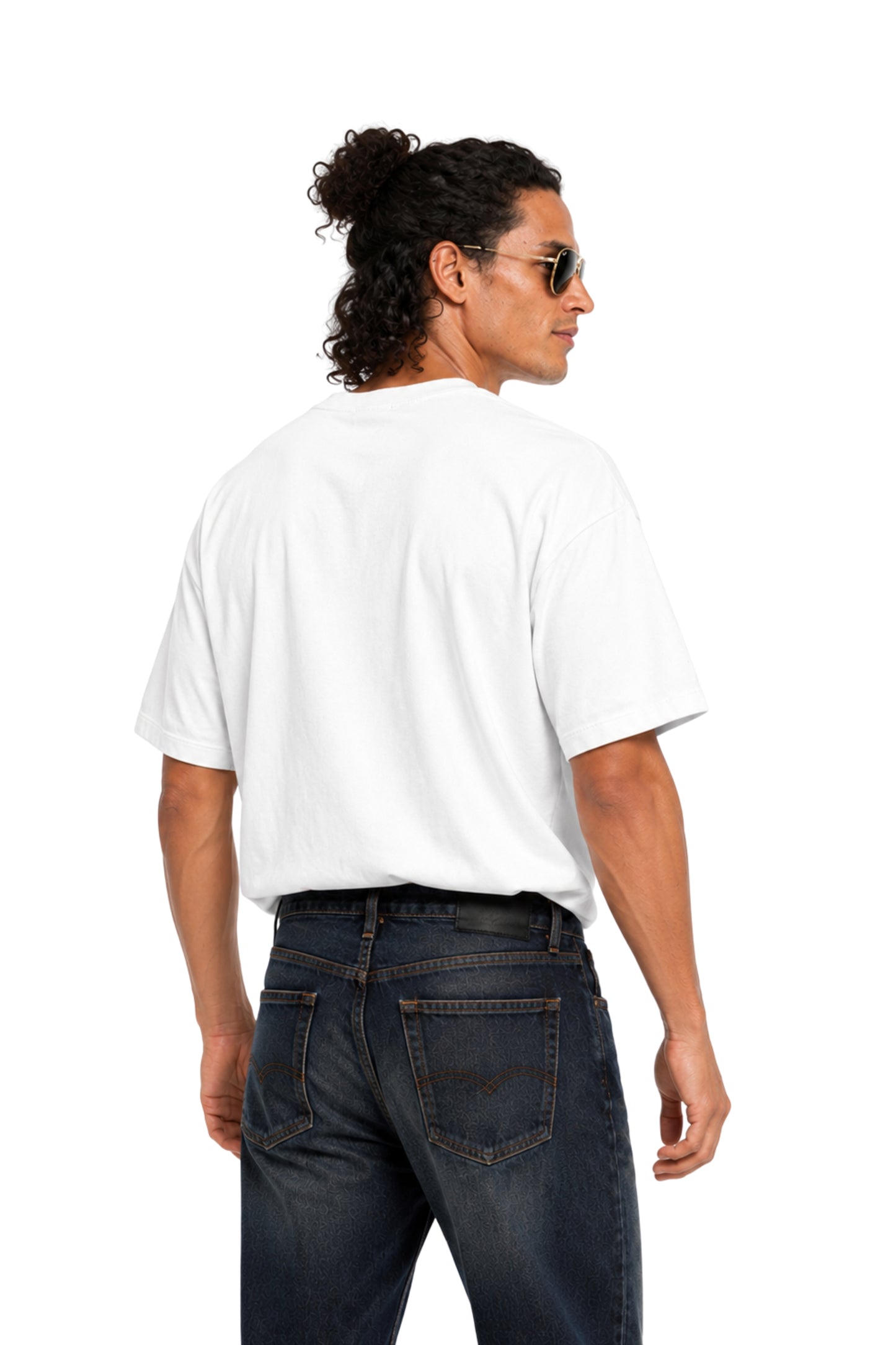 OVERSIZED GRAPHIC T-SHIRT
